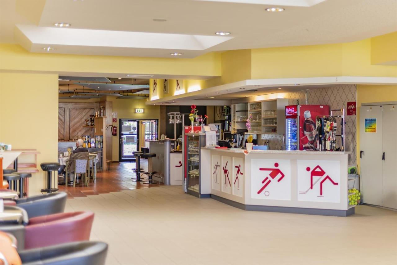 Camping Sportzentrum Zeltweg - A Silent Alternative 외부 사진